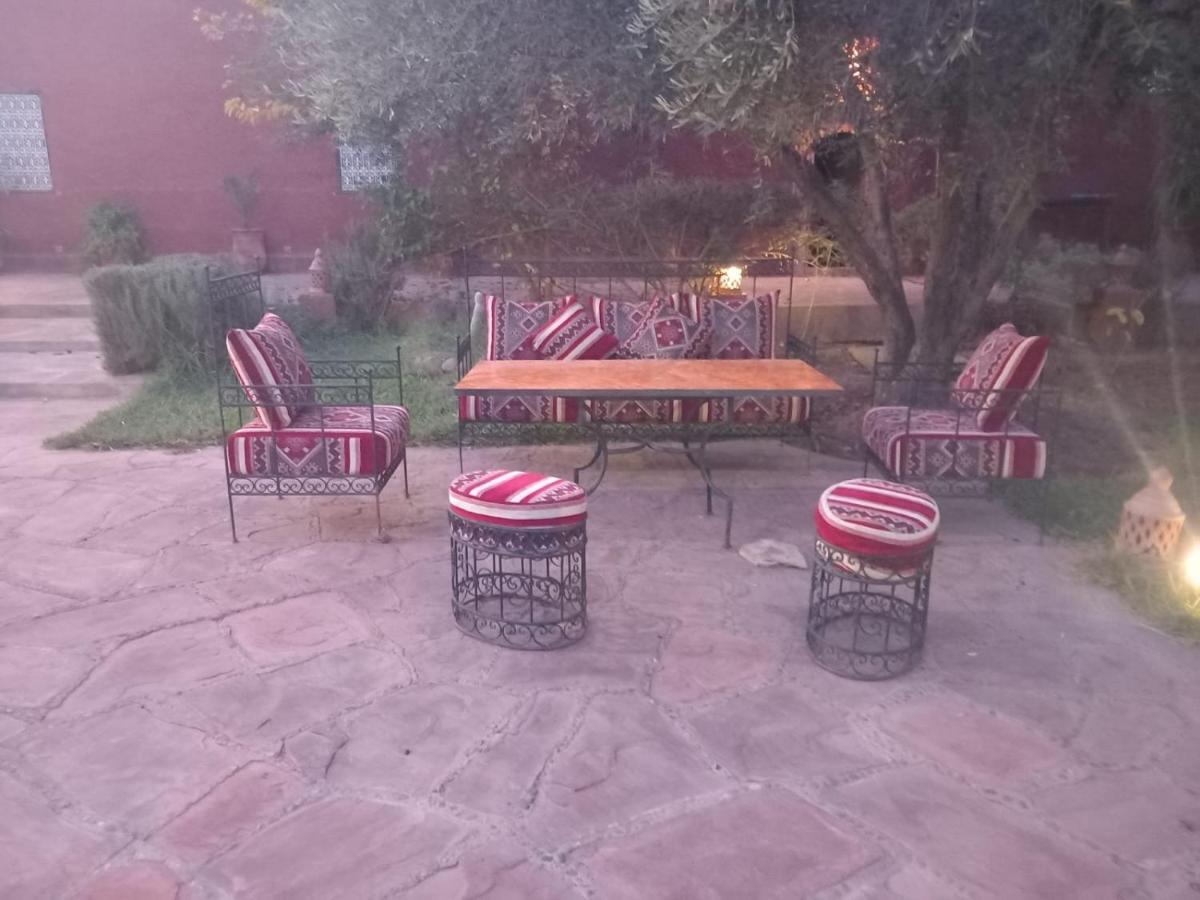 Riad Sidi Hicham Ouled Bouzid المظهر الخارجي الصورة